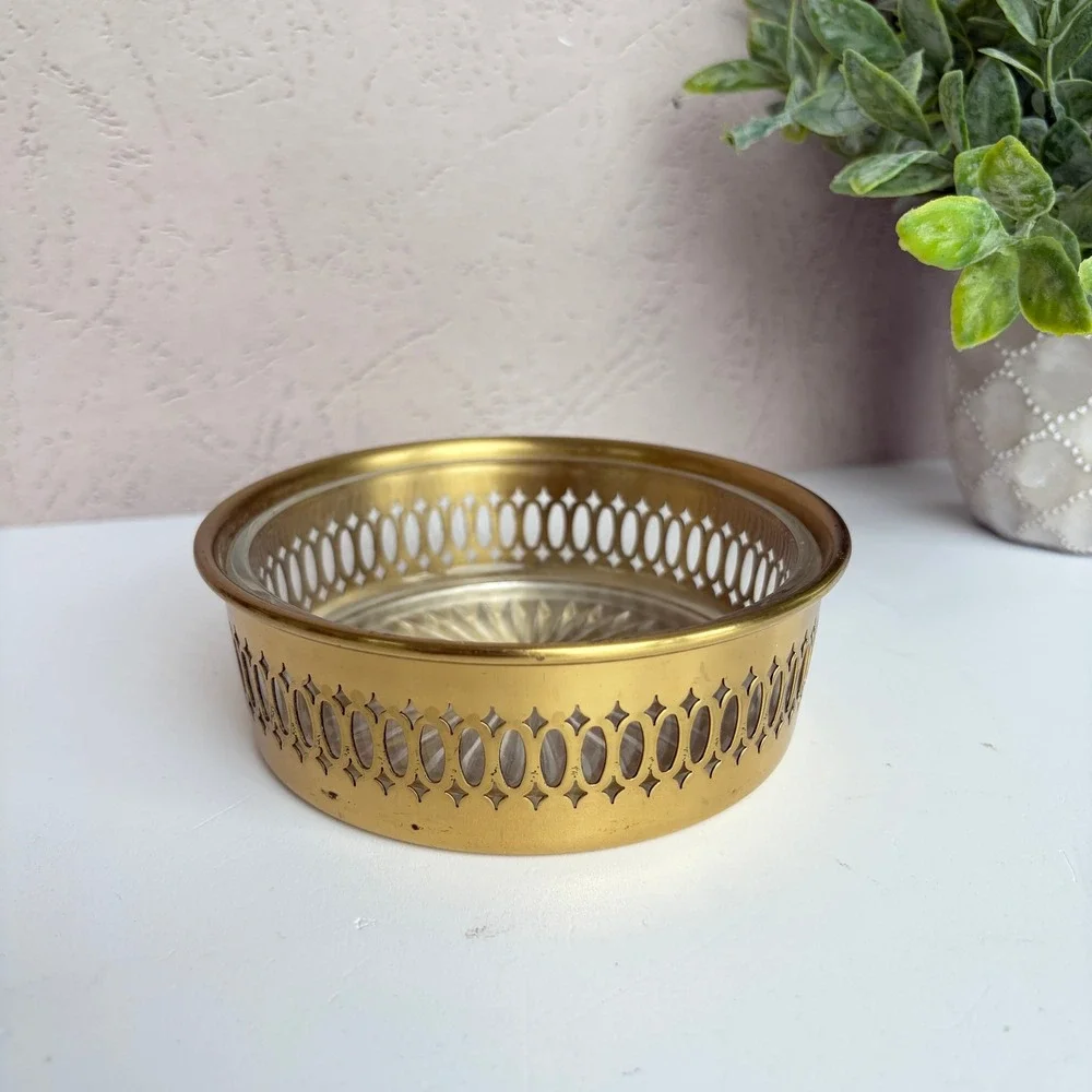 Unbranded vintage brass